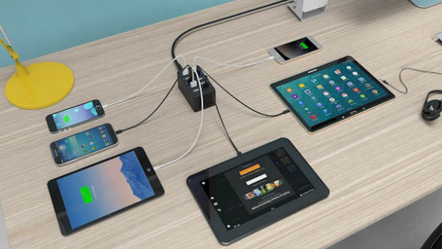 Sabrent 60 Watt 12 A 10 Port Rapid Charger