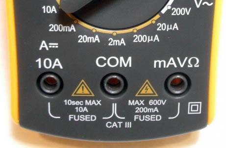 multimeter-select-ports-to-current-measure